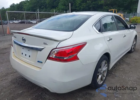 2013 Nissan Altima 2.5 Sl z USA, uszkodzony, nr VIN 1N4AL3AP7DC139433